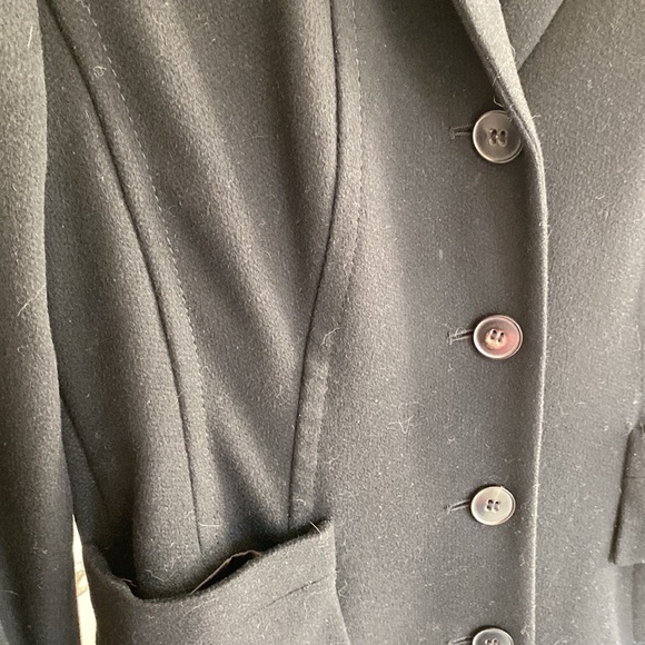 Hugo Boss winter coat - Picture 9 of 12